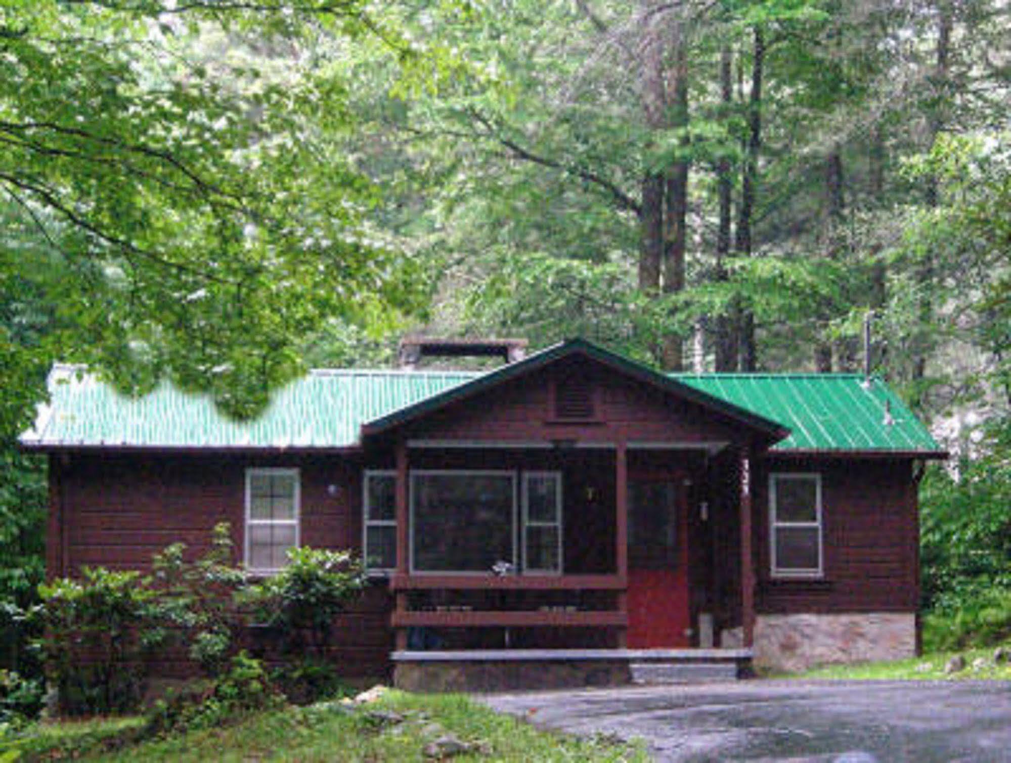 Cabins At Twinbrook Resort Maggie Valley Exterior foto
