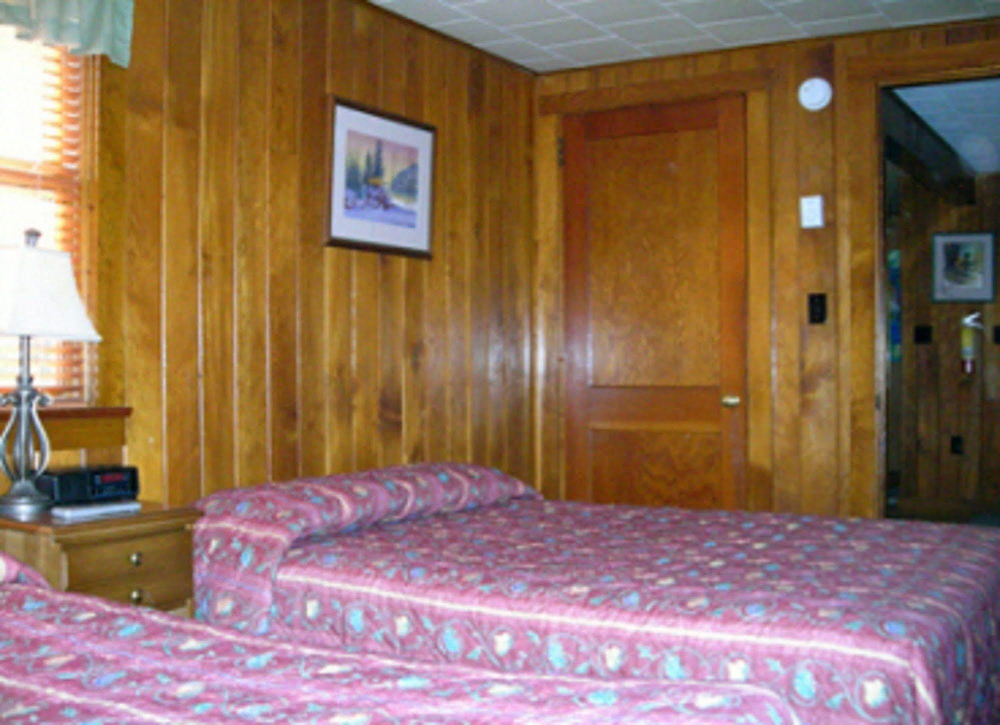Cabins At Twinbrook Resort Maggie Valley Exterior foto