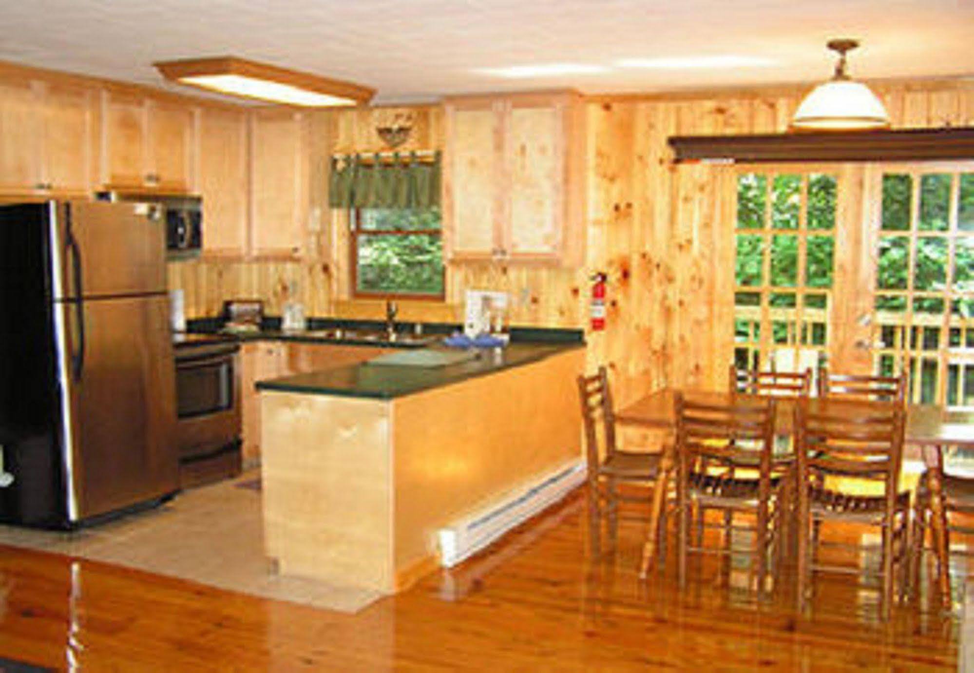 Cabins At Twinbrook Resort Maggie Valley Exterior foto